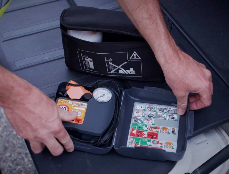 Cosa contiene il kit di riparazione degli pneumatici