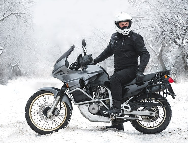 Primi consigli per l’abbigliamento moto invernale