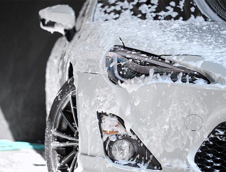 Come si lava la macchina a mano?