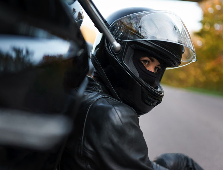 A cosa serve il sottocasco in moto?